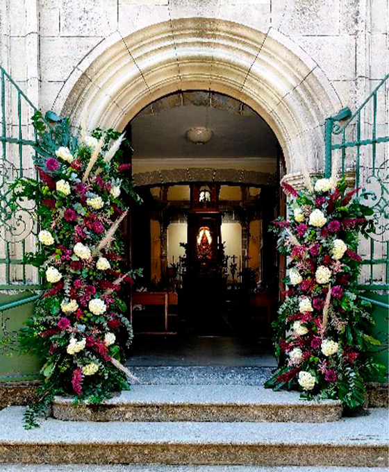 Arreglo Floral para Iglesia de Bodas